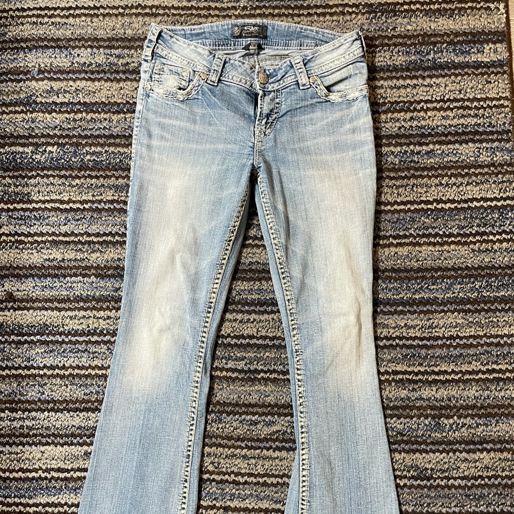 Silver Jeans size 30w/31L (altered from 33”L-31”L)